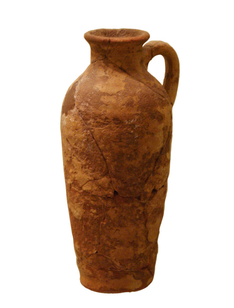 Εφυαλωμένο κανάτι. Ανασκαφή Καστέλλας.  10ος αι. μ.Χ.