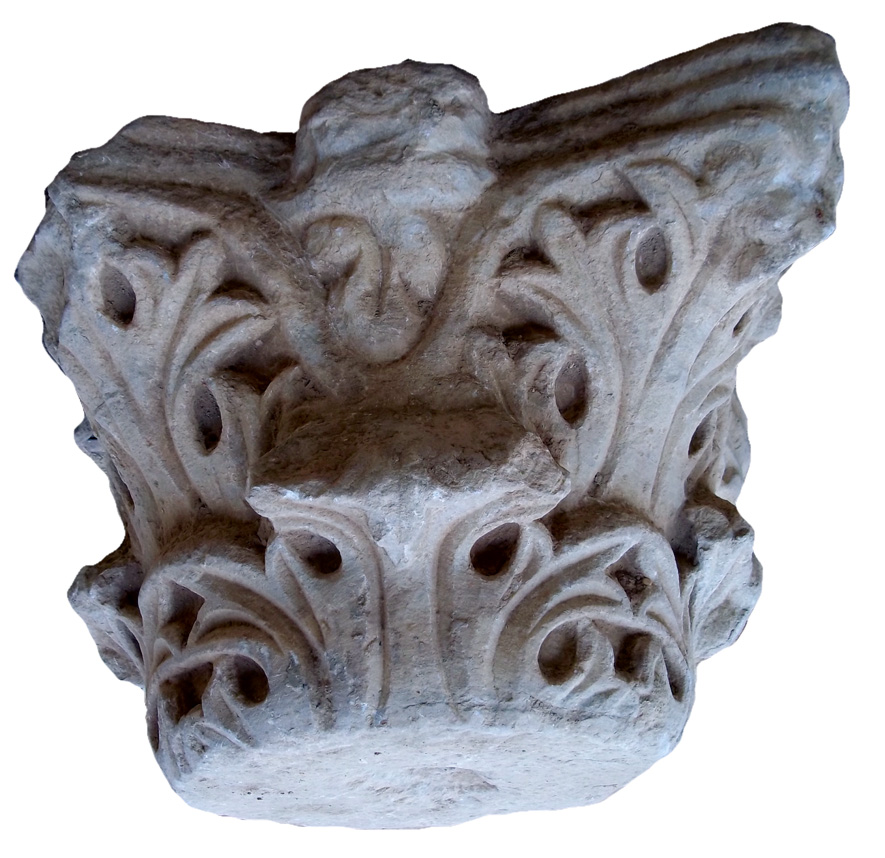 Κορινθιακό  κιονόκρανο εισηγμένο από την Κωνσταντινούπολη. Σωστική ανασκαφή οδών Κορωναίου & Παπαγιαμαλή. Τέλος 5ου αρχές 6ου αι. μ.Χ.