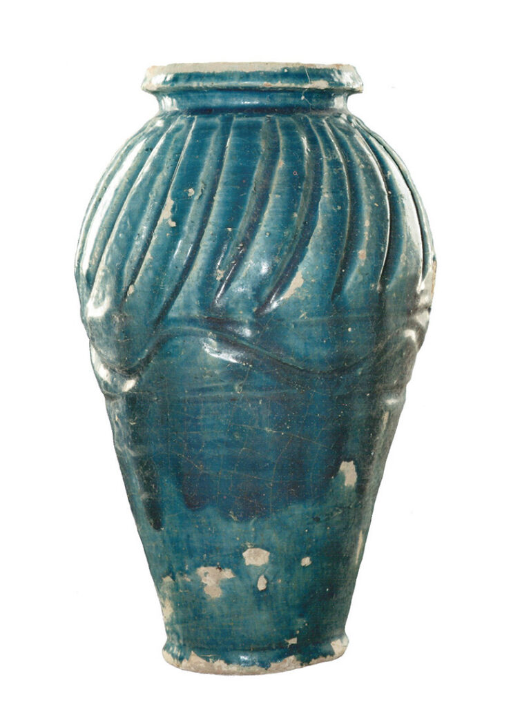 Αγγείο από τα εργαστήρια της  Συρίας ή της Μεσοποταμίας. Λεωφ. Δικαιοσύνης. 12ος -13ος αι. μ.Χ.