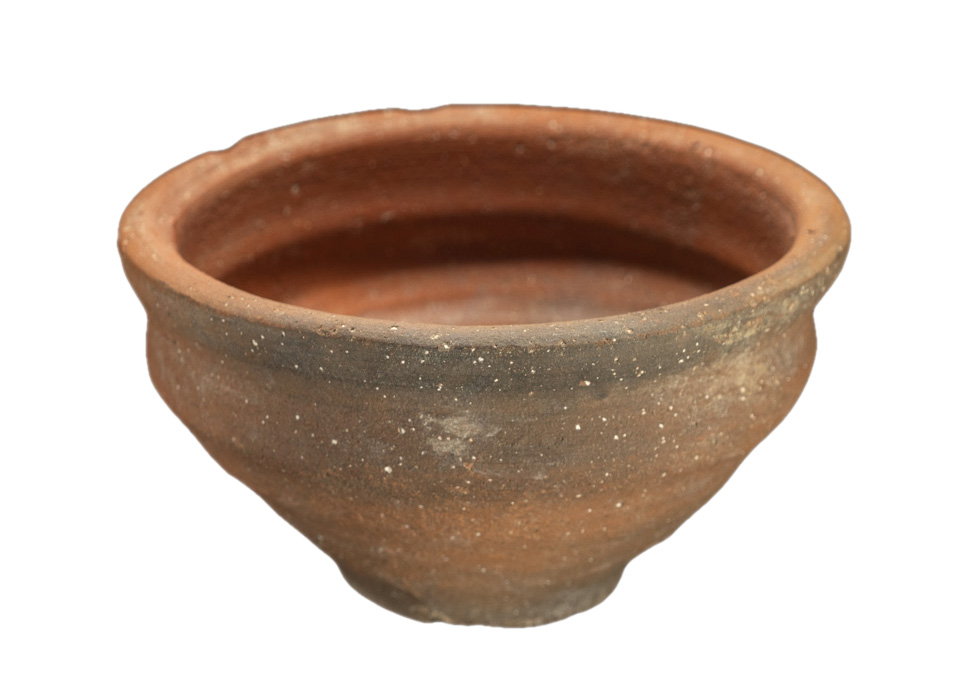 Πήλινο κύπελλο. Σωστική ανασκαφή οδού Ερωτοκρίτου. 10ος αι. μ.Χ.